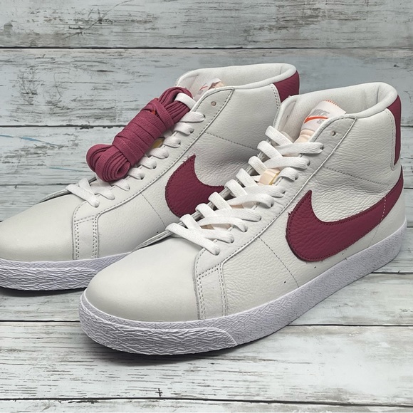 Mens Nike SB Zoom Blazer Mid ISO Size 12 White Sweet Beet Sneaker New - Picture 2 of 11